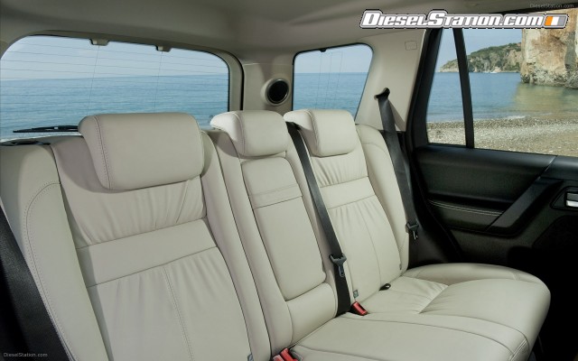 Land Rover LR2 2011 Widescreen Picture #36 Land Rover LR2 2011 Widescreen Picture #36